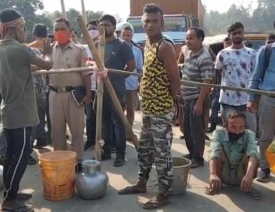Shortage of Drinking water : Locals blocked the Dharmanagar-Kailashahar road in Chinibagan area of Kailashahar Shortage of Drinking water : Locals blocked the Dharmanagar-Kailashahar road in Chinibagan area of Kailashahar